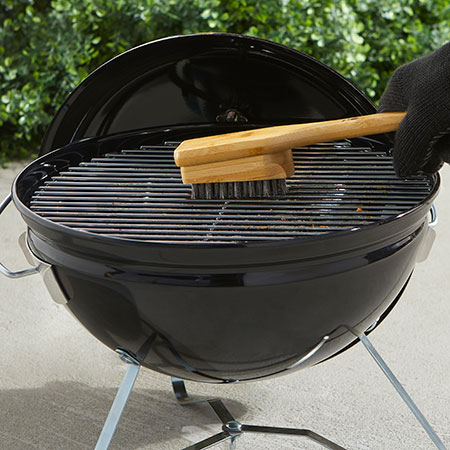 How to prepare your BBQ for summer in 5 easy steps - feature image