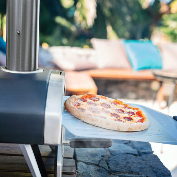 Ooni Fyra 12 Wood Pellet Pizza Oven lifestyle pizza