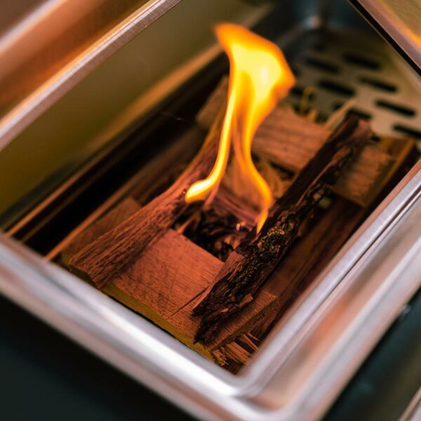 Ooni Karu 16 Multi-Fuel Pizza Oven firestart
