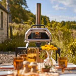 Using the Ooni Karu 16 Multi Fuel Outdoor Pizza Oven