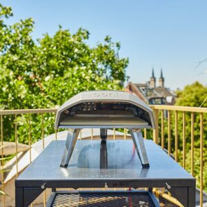Using the Ooni Koda 12 Gas Powered Pizza Oven on a rooftop