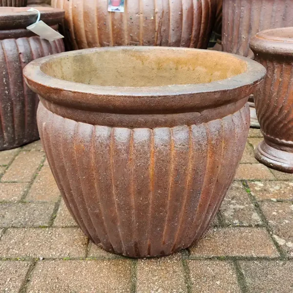 Short Fluted Terracotta Pot situ