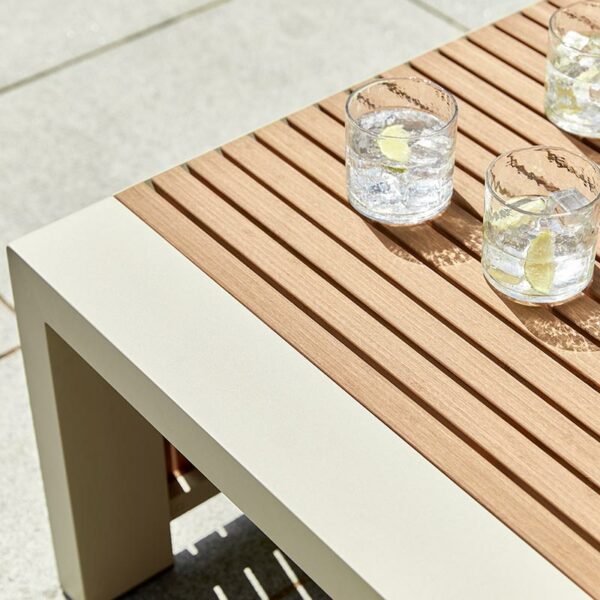 Table close up of LIFE Outdoor Living Pullover Lounge Set
