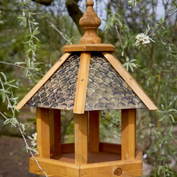 Tom Chambers Palazzo Handcrafted Bird Table detail
