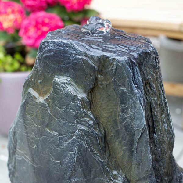 Easy Fountain Snowdonia Monolith water trickling lifestyle image