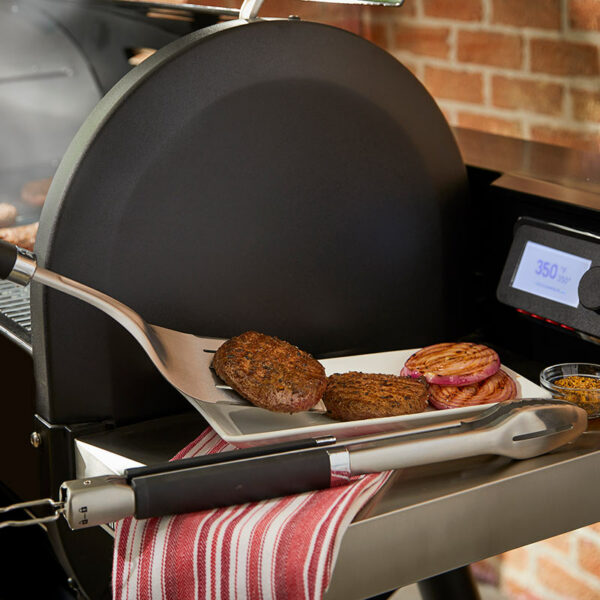 Weber Precision Barbecue Tongs and Spatula Set burgers