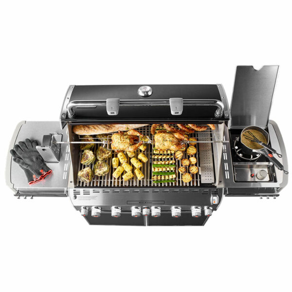 Weber Summit E-670 GBS Gas Barbecue food