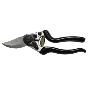A pair of Wilkinson Sword Razorcut Pro Angled Head Bypass Pruning Secateurs. The handles are rubberised black.